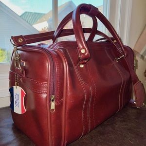 American Tourister carry on bag